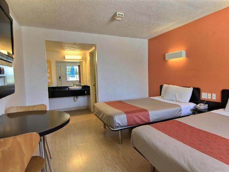 Motel 6-Austin, Tx Exterior photo