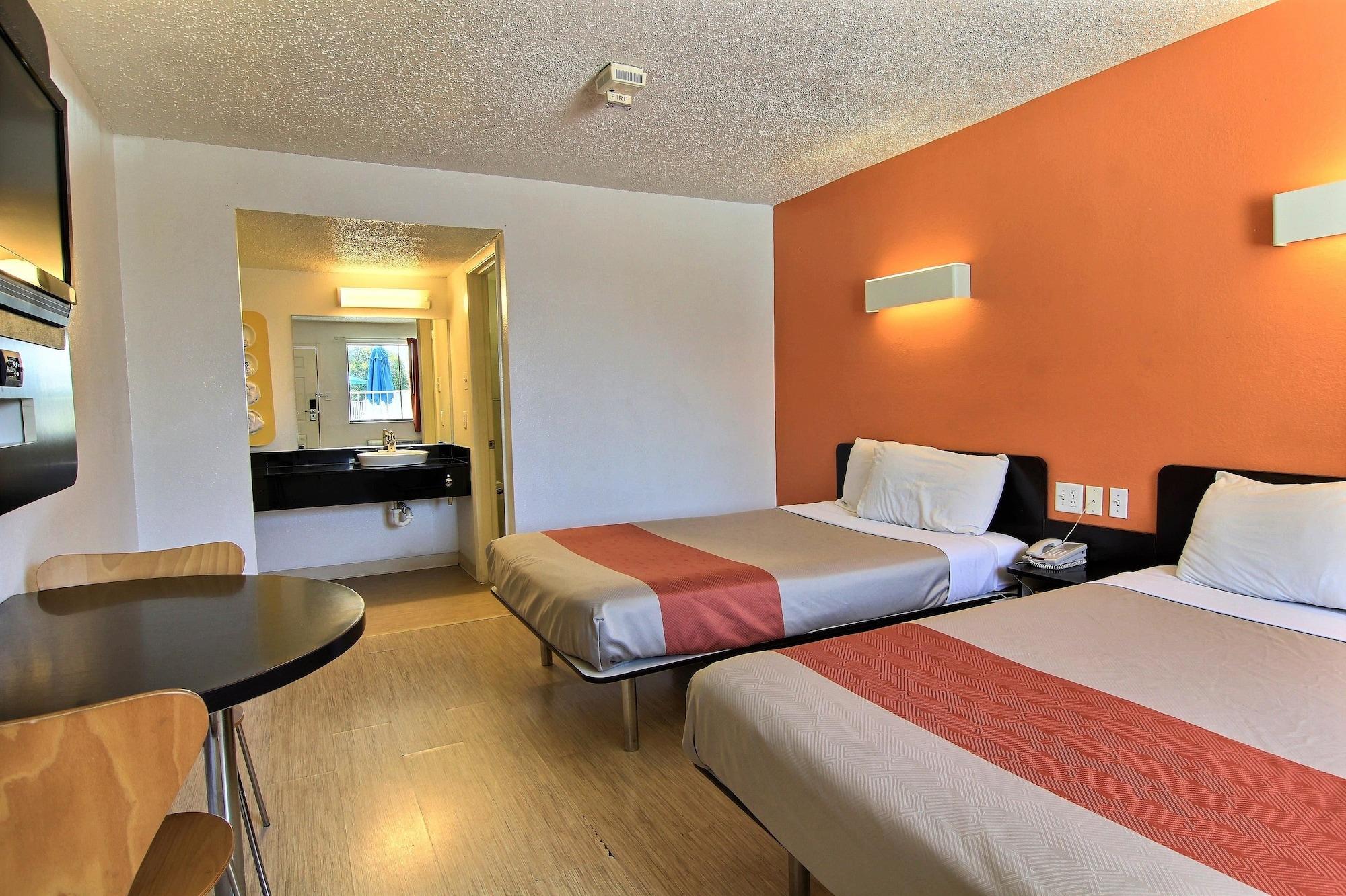 Motel 6-Austin, Tx Exterior photo