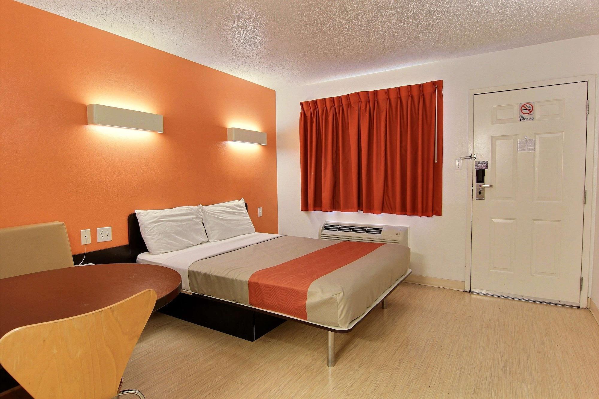 Motel 6-Austin, Tx Exterior photo