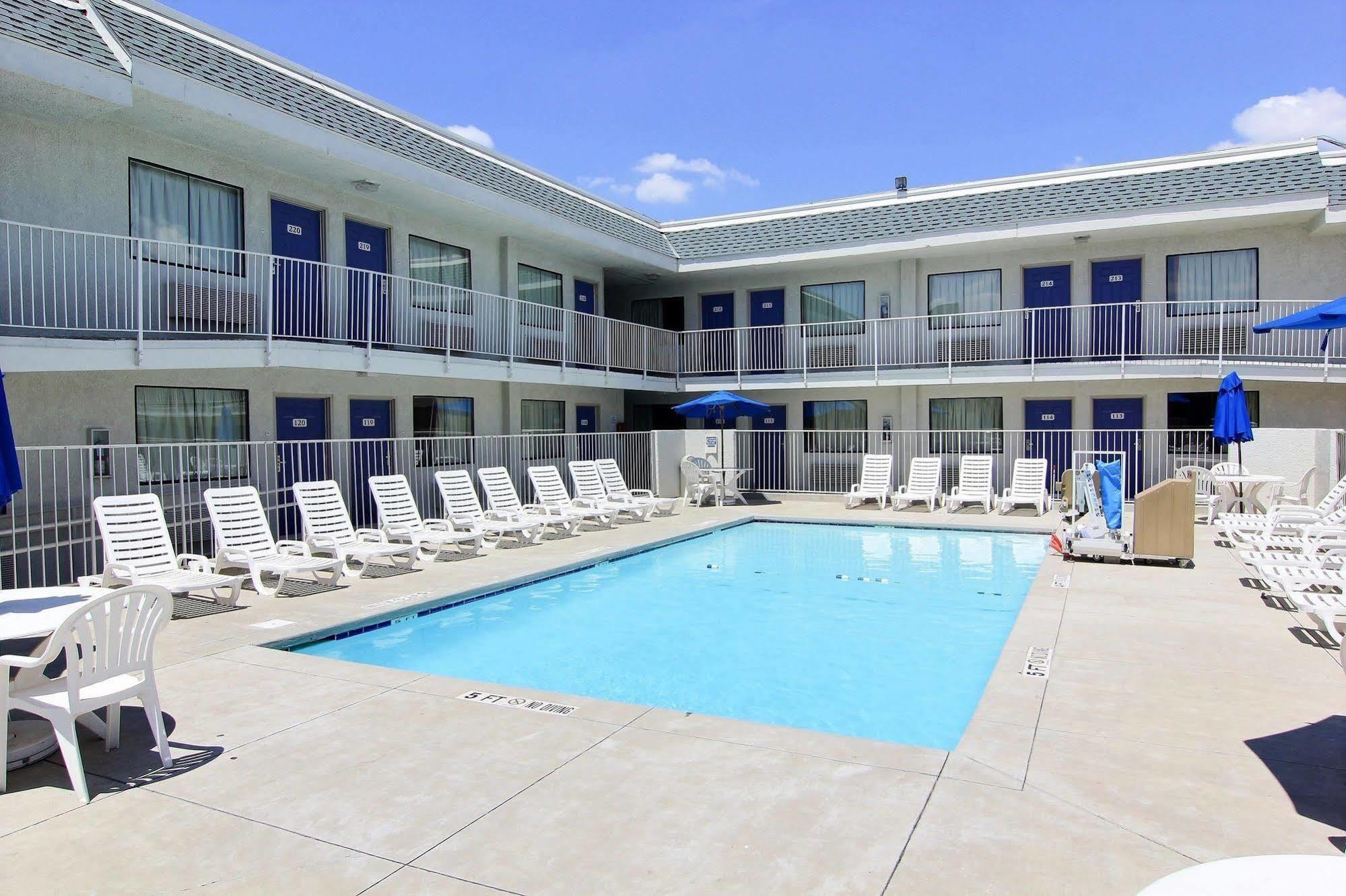 Motel 6-Austin, Tx Exterior photo